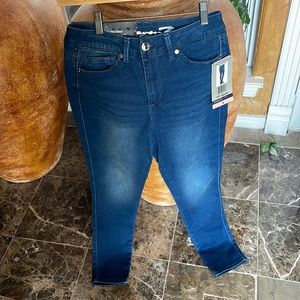 Seven High Rise Skinny Jeans Size 6